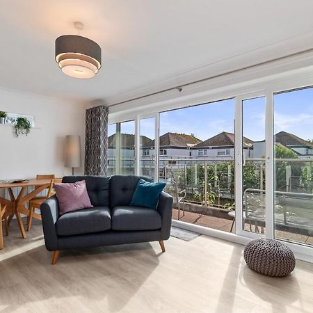 25 Coedrath Park - Sea Views From Balcony, Short Walk To Beach, Parking Saundersfoot Exterior photo