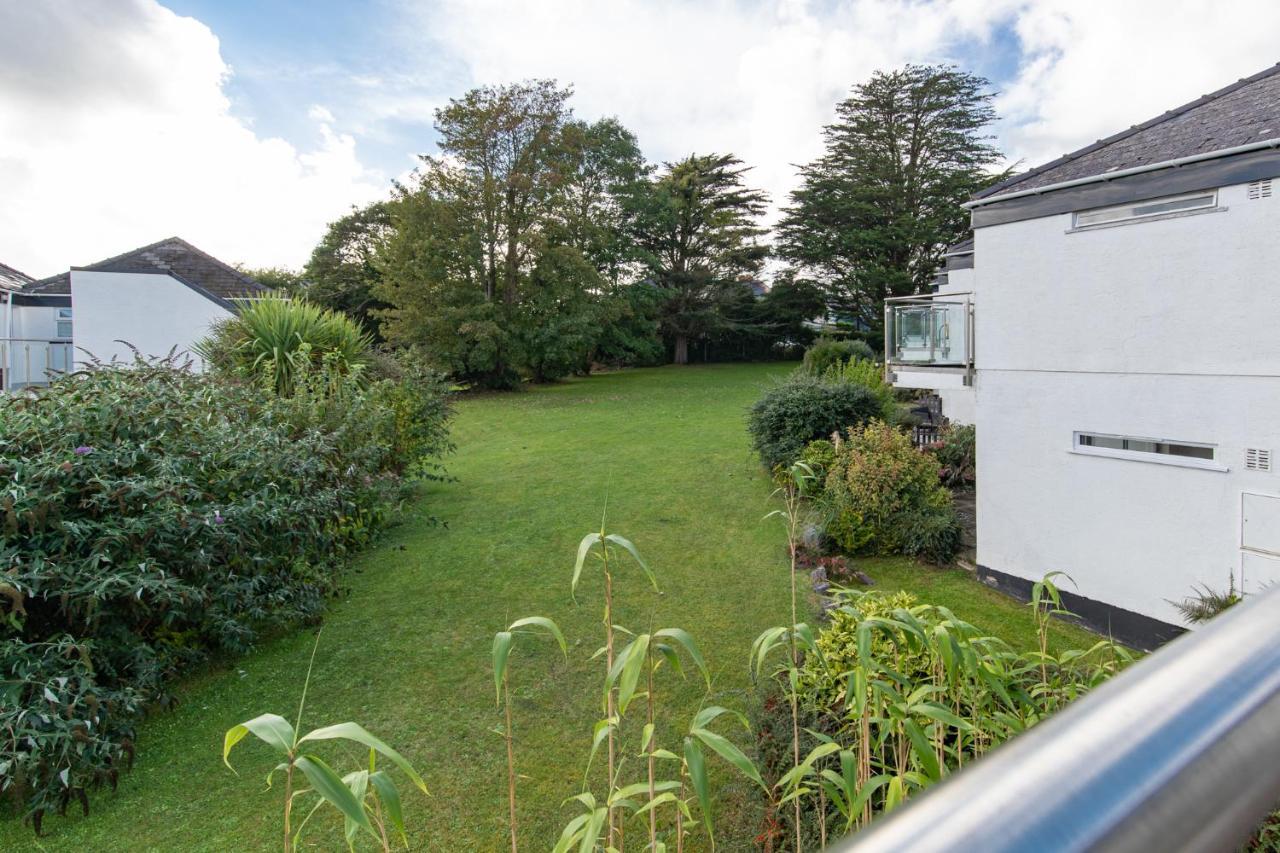 25 Coedrath Park - Sea Views From Balcony, Short Walk To Beach, Parking Saundersfoot Exterior photo